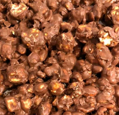 Pipoca doce com chocolate igual das Marias filhas da Virginia