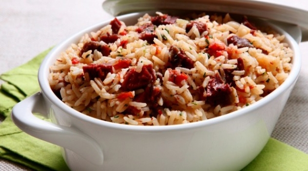 Receita De Arroz Com Carne - Ana Maria Brogui